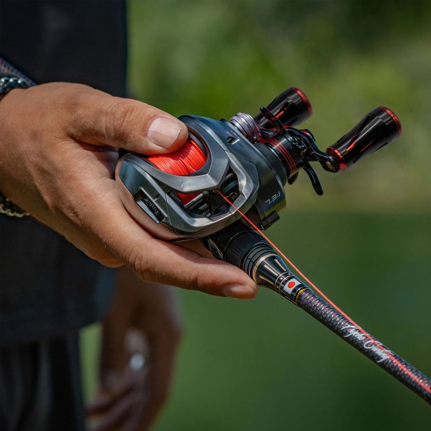 Psycho Low Profile Cast